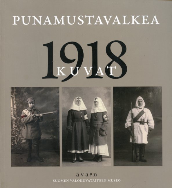 Punamustavalkea - 1918 kuvat