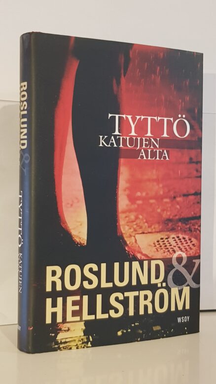 Tyttö katujen alta