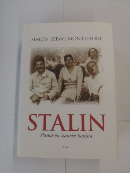 Stalin – punaisen tsaarin hovissa